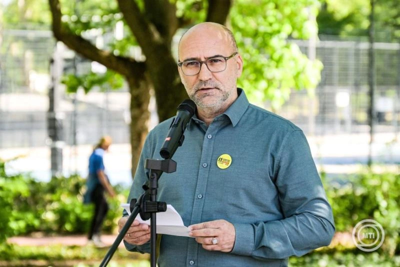 A szakszervezetek dolgozóbarát törvényeket fognak követelni az új kormánytól