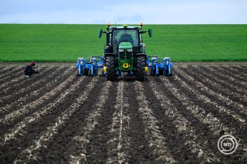 Bizonytalan időszak előtt áll az agrárium