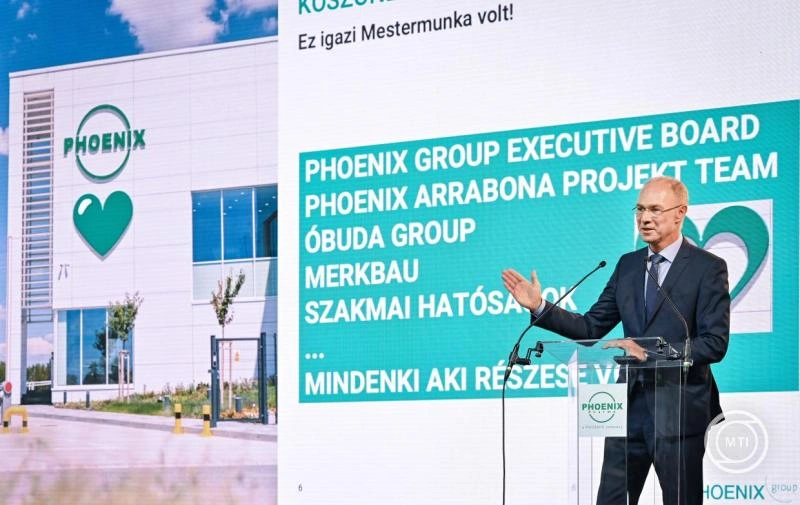 Logisztikai központot nyitott Győrben a PHOENIX Pharma