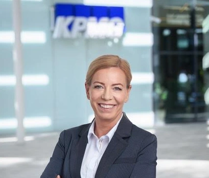 Női vezérigazgatóval erősít a KPMG: Rakó Ágnes az új CEO