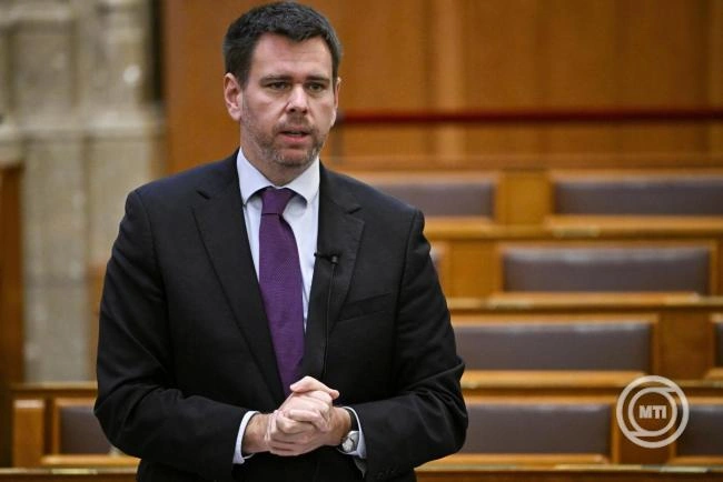 Felmentette a MÁV igazgatósági elnökét Vitézy Dávid