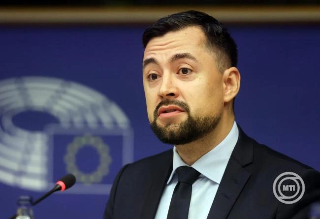 Grönlandi külügyminiszter: folytatódik a párbeszéd az amerikai kormánnyal