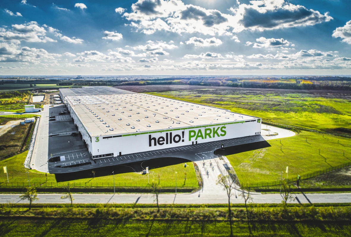 Rekordévet zárhat a HelloParks, két új csarnok épül