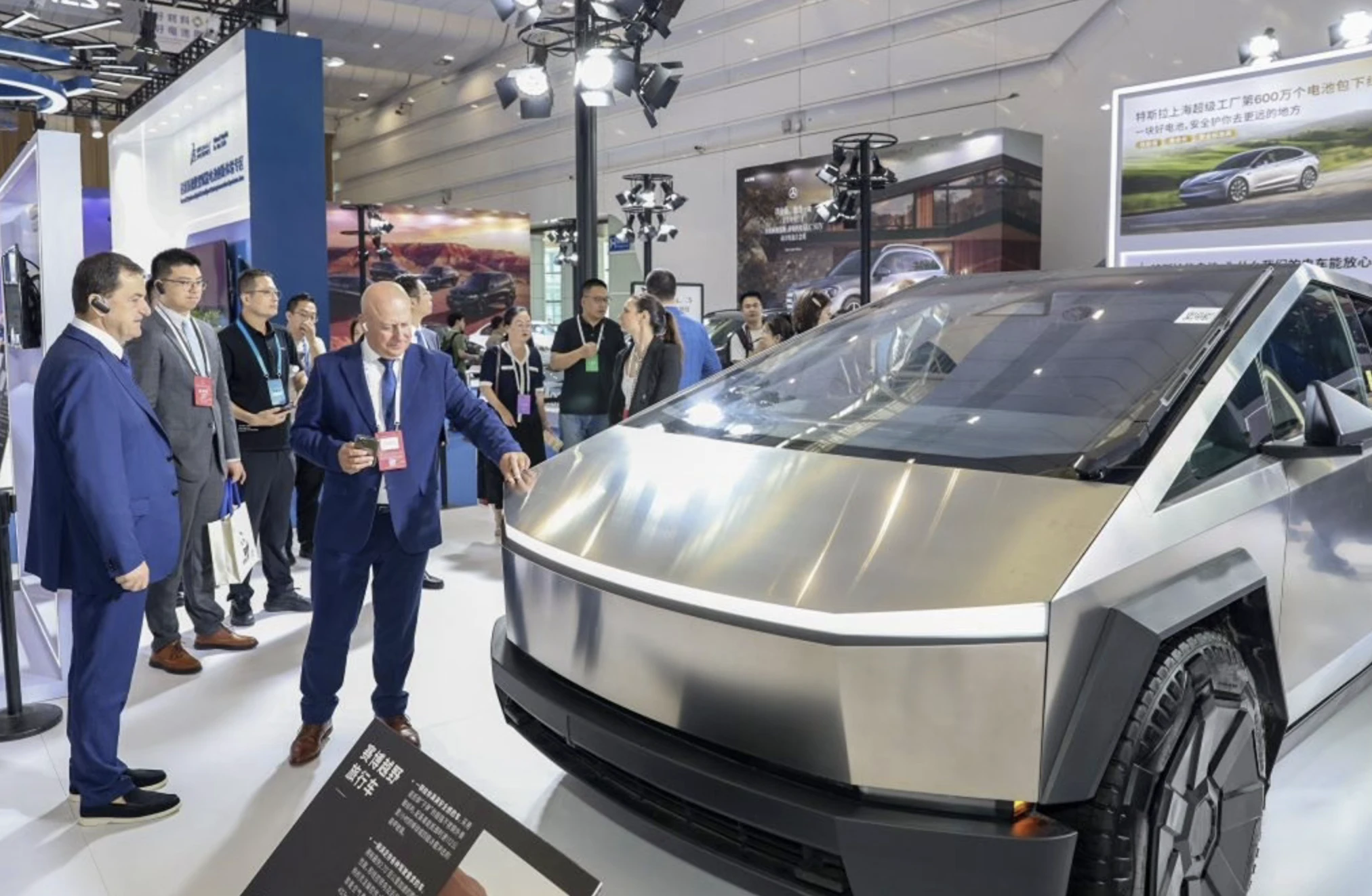 Tesla Cybertruck