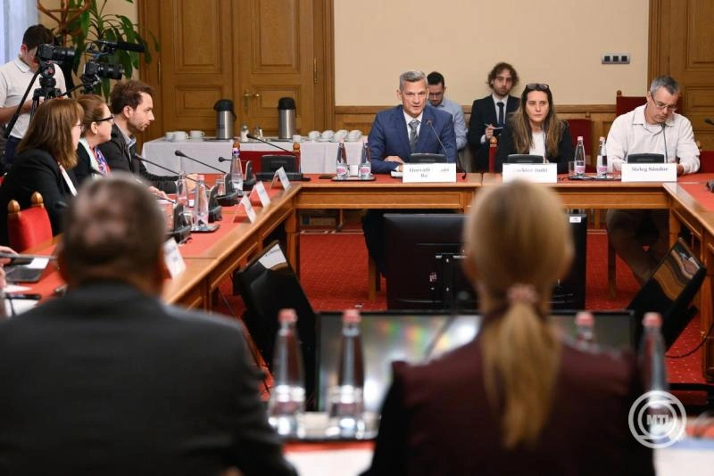 Gyermekvédelmi bizottság: 25 százalékos béremelést kér az ágazat